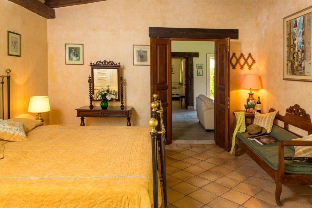 V&V Villas Almiros Beach Bagian luar foto