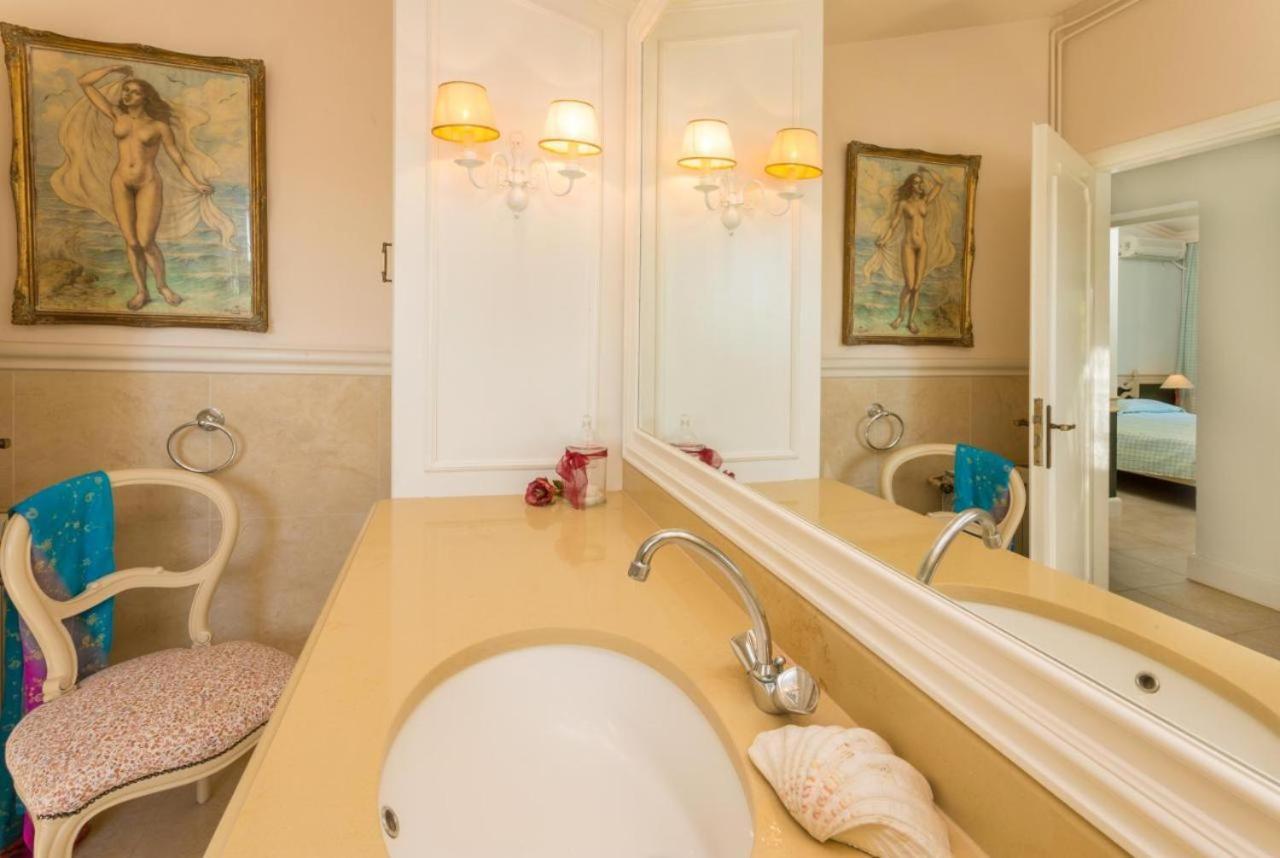 V&V Villas Almiros Beach Bagian luar foto